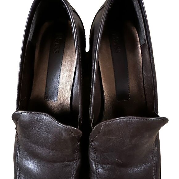 Bass ~ Womens dark brown heeled loafers ~ leather upper ~ size 7 - Picture 2 of 8